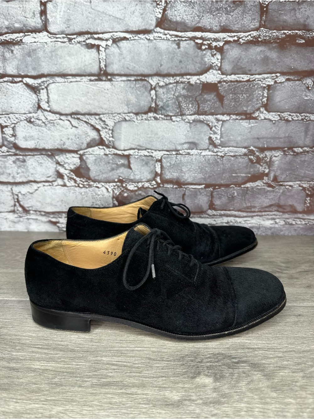 GRAVATI NEIMAN MARCUS Black Suede Leather Cap Toe Oxfords women sz 7M US/37.5EU